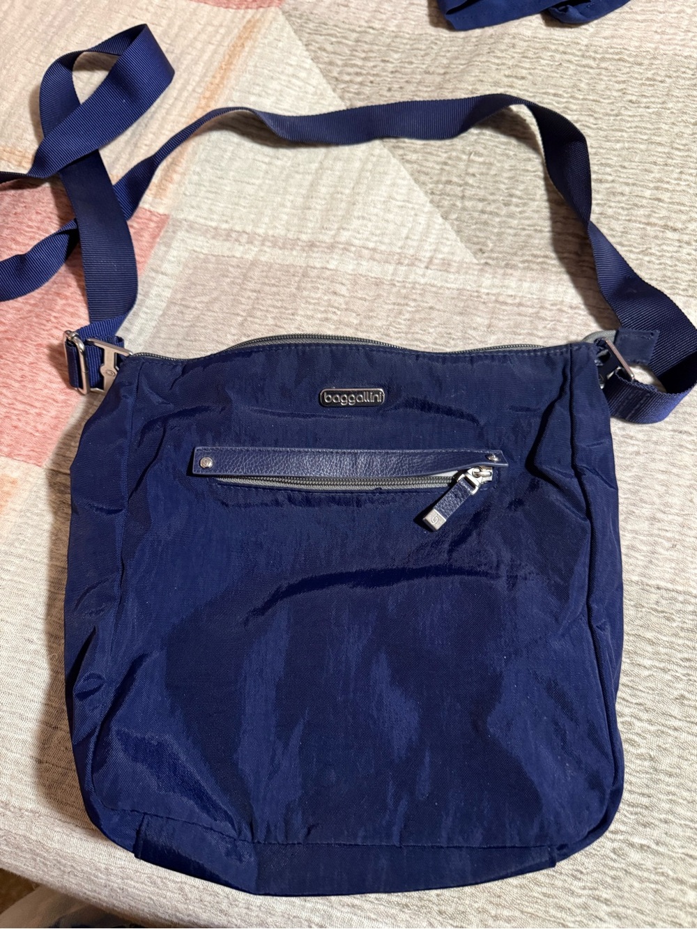 Baggallini Navy Blue Crossbody Messenger Bag